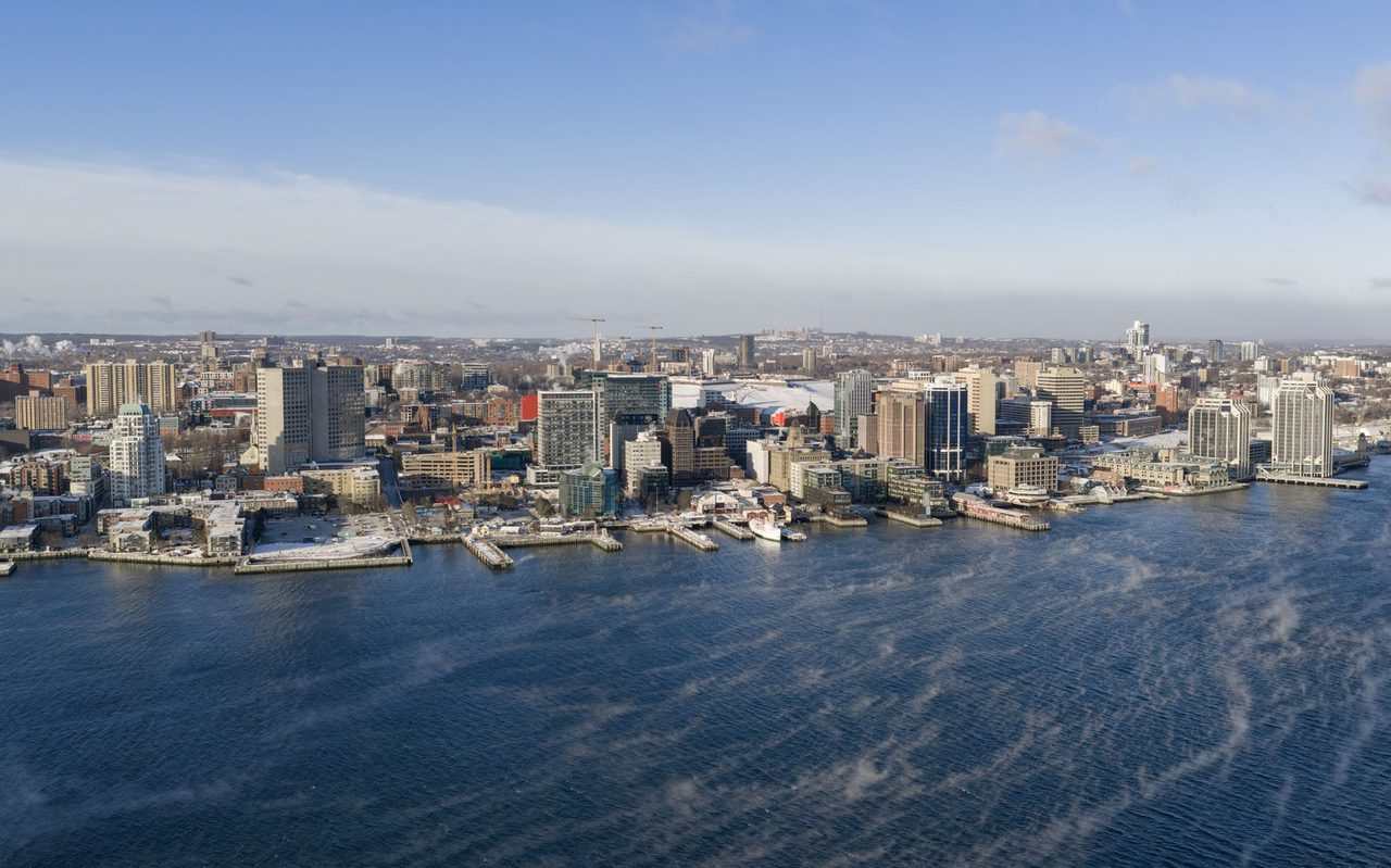 Canada LMIA Freeze: 30 Cities Blocked From Low-Wage Foreign Worker Hiring Until January 2027
