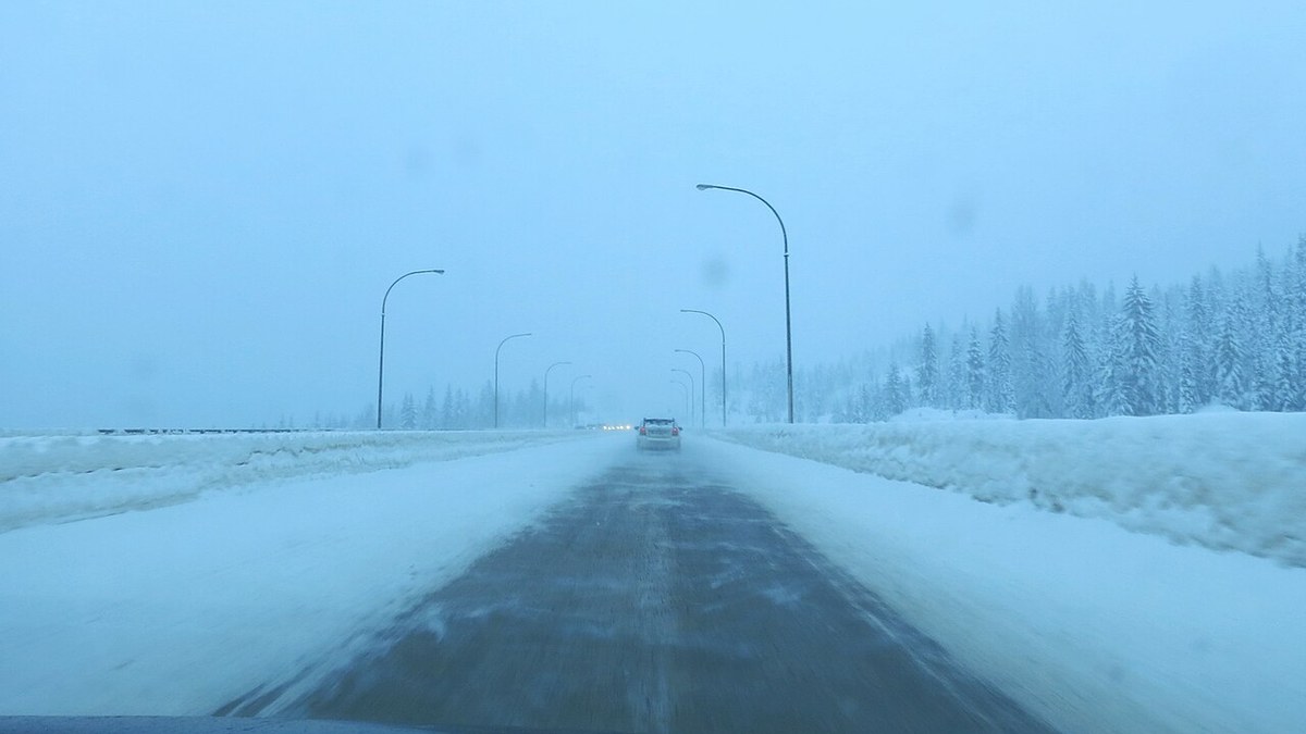 Wintry conditions on the Coquihalla Highway in British Columbia