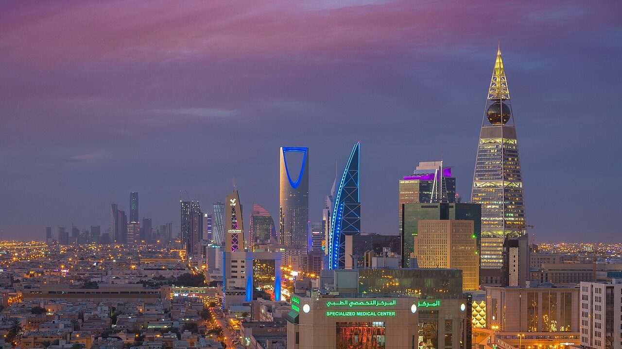 Riyadh skyline at dusk