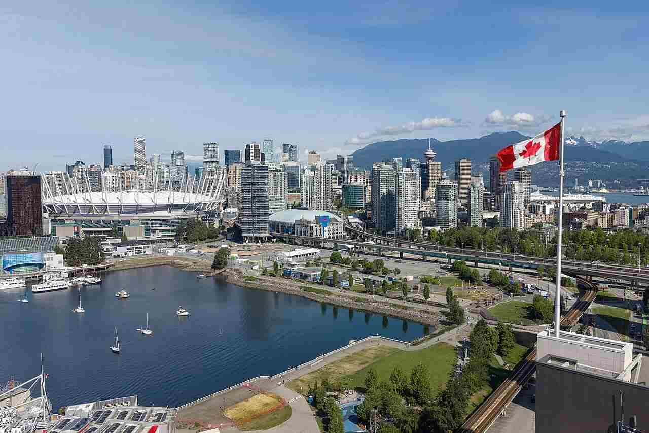 Toronto vs Vancouver Cost of Living 2026: Which City Is Actually Cheaper?